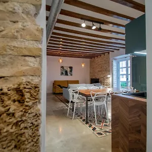  Apartment Son De